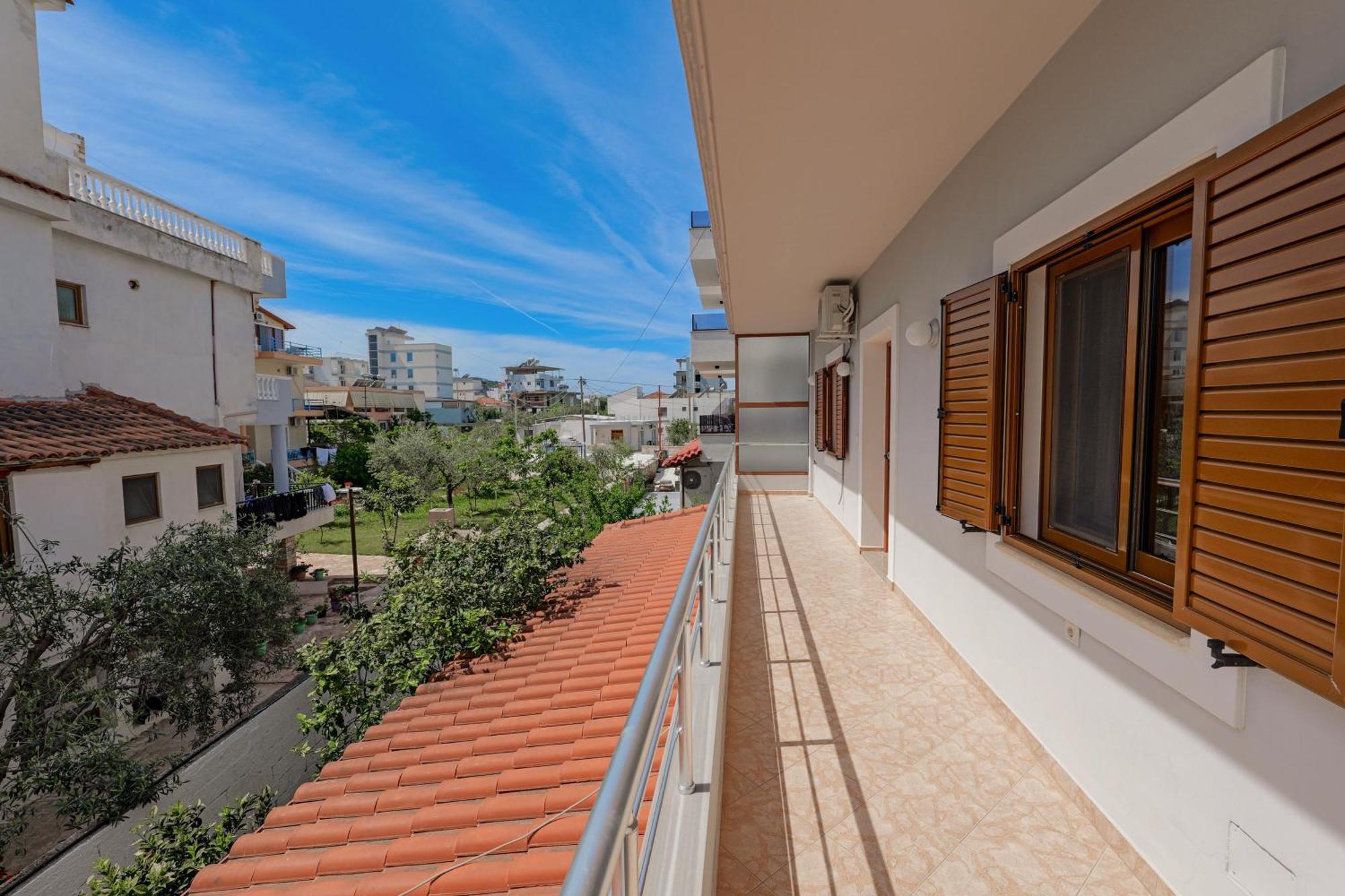 Guest House Moonlight كساميل المظهر الخارجي الصورة